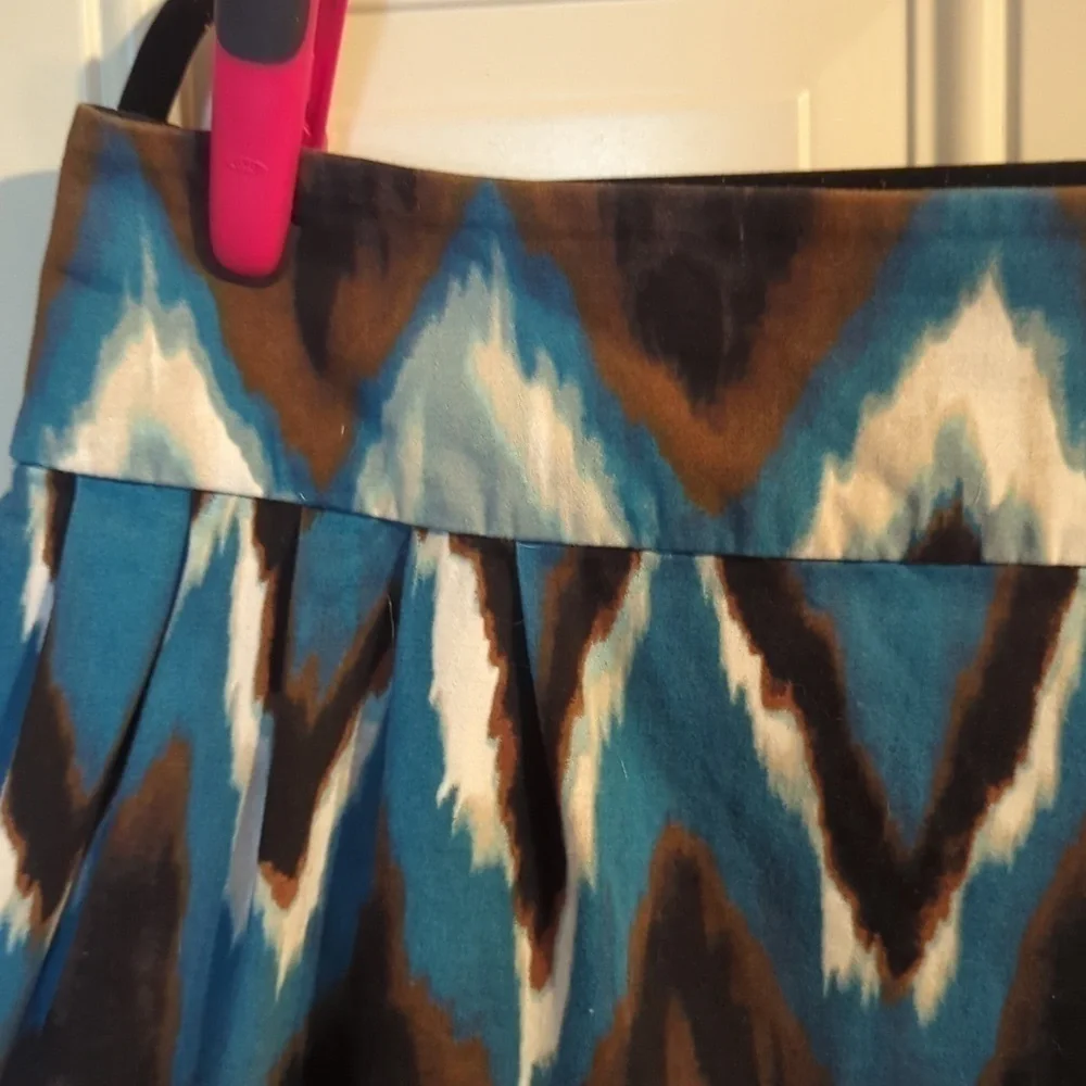 Worthington Stretch Chevron Southwestern feel Swinging Mini - Size 14 - Picture 4 of 12